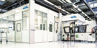 Cleanroom for medical components injection moulding, ISO 7